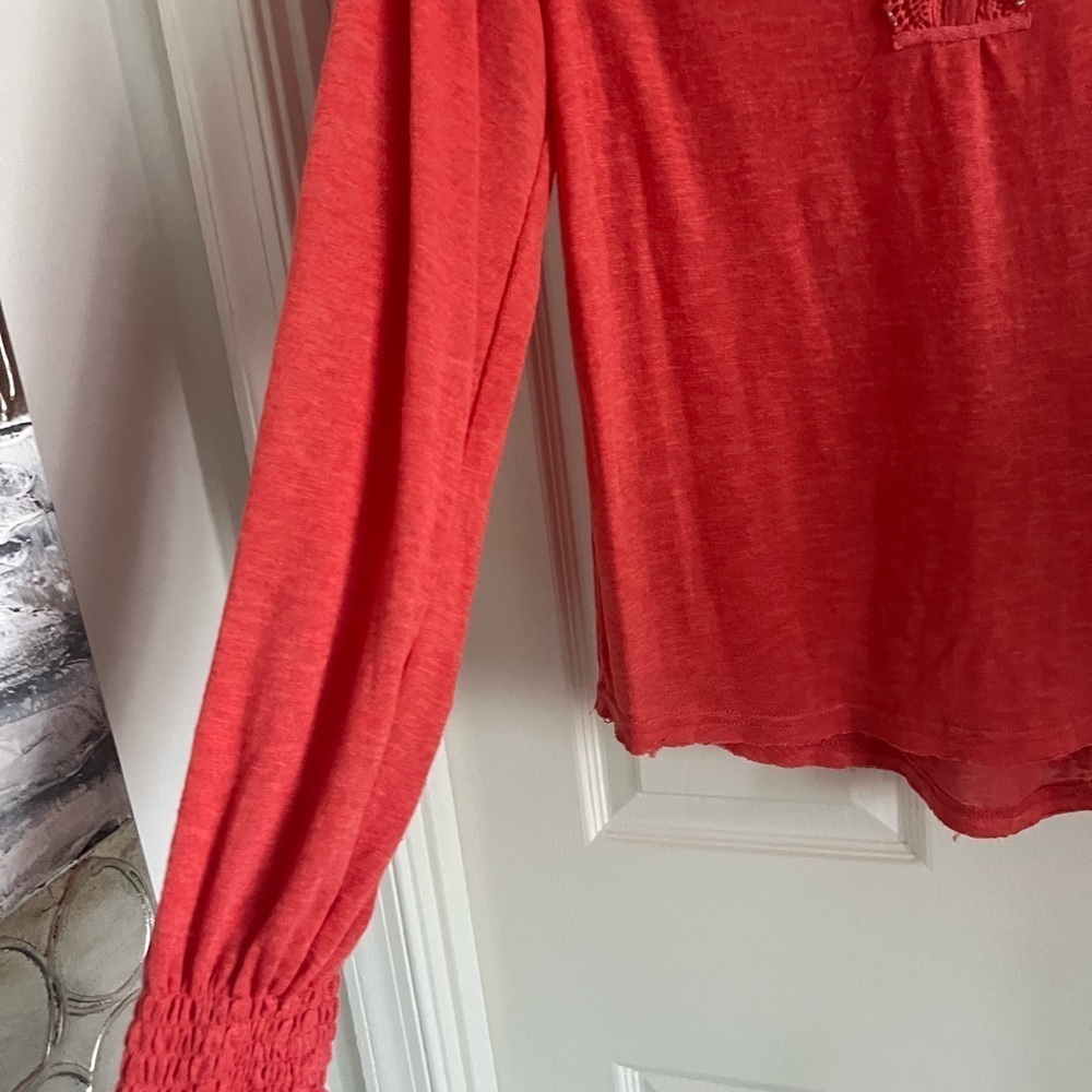 Free People CAMELIA SIESTA FIESTA CROCHET TRIM LONG SLEEVE TOP EUC! Size small. - Picture 5 of 8